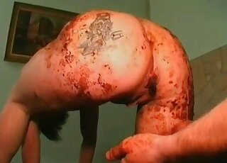 Amateur couple making a sex tape for perverts